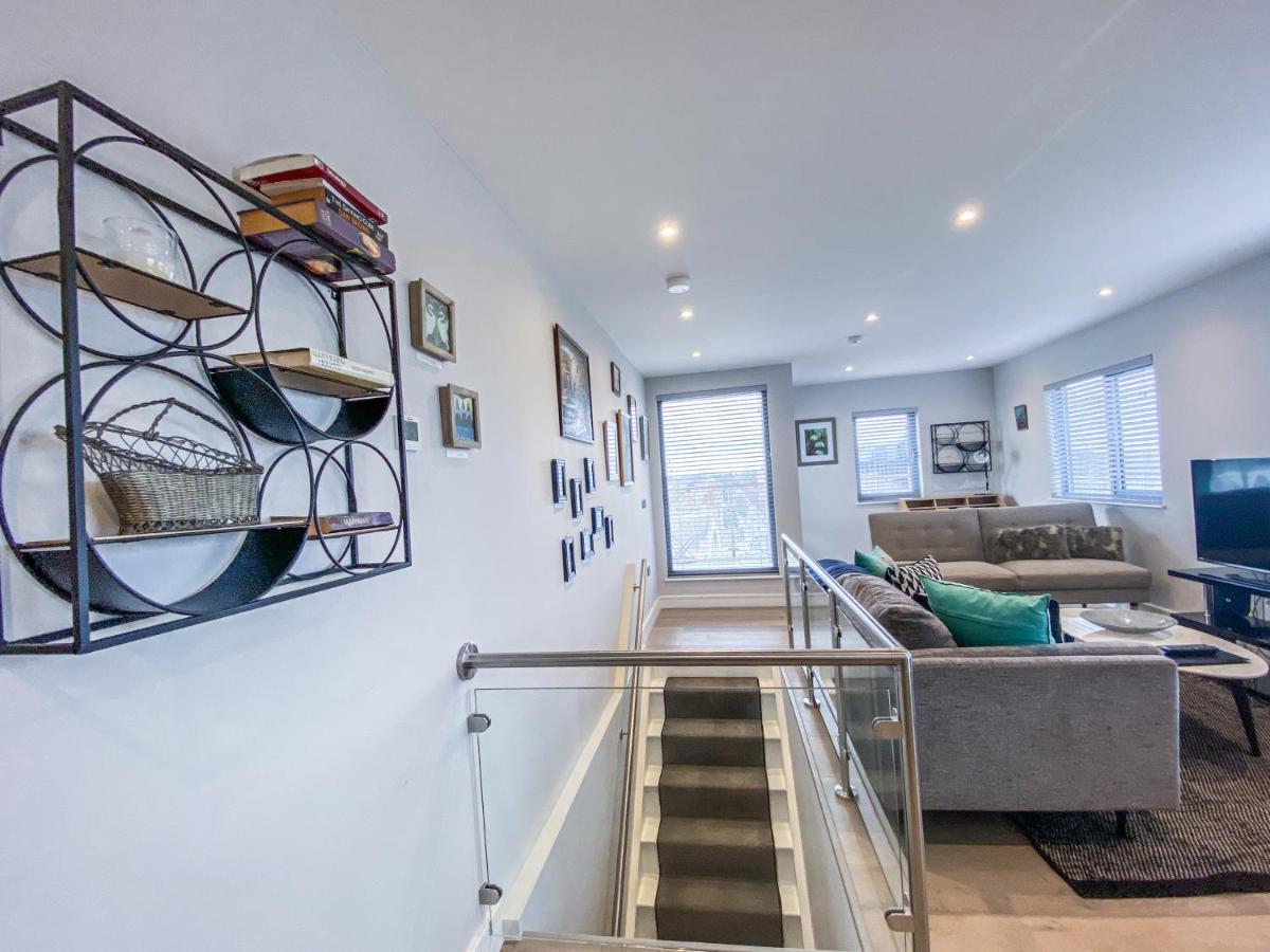 פטרבורו Geneva House Apartments By Elegance Living מראה חיצוני תמונה
